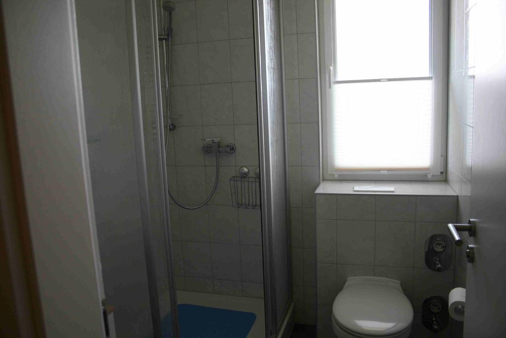 Uebernachtung Bei Michael - Ferienwohnung Rostock Pokoj fotografie